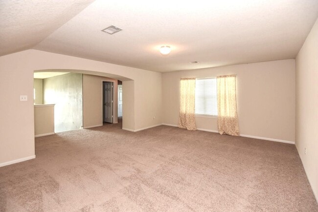 Building Photo - 5827 Annatto Dr