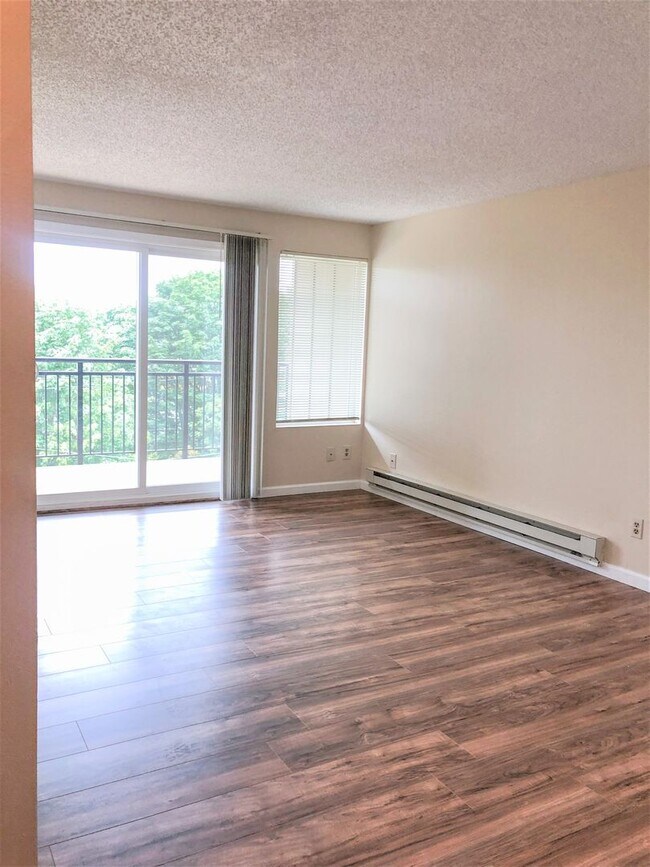 Interior Photo - Gilmanor Apartments | A Premier Magnolia Community