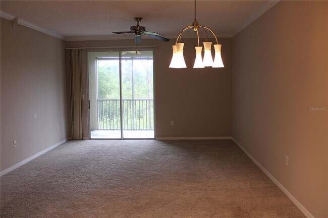 Building Photo - 5711 Bentgrass Dr
