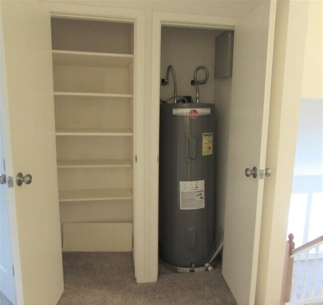 Building Photo - 16706 Running Quail Ct