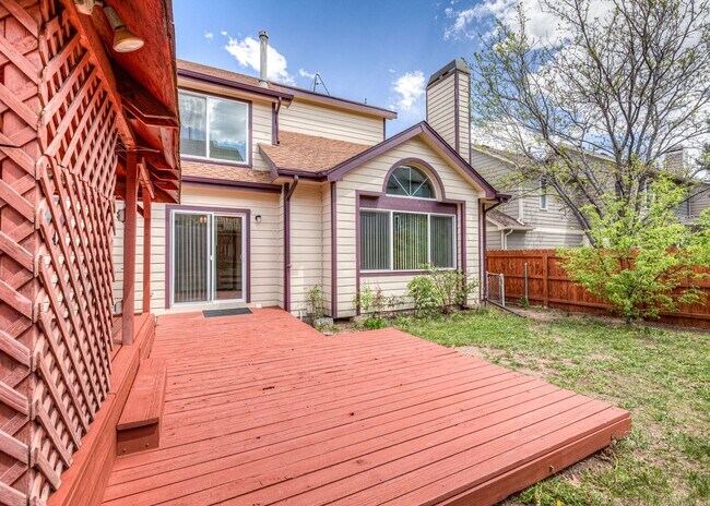 Building Photo - Westside Home in Mt Shadows in D20