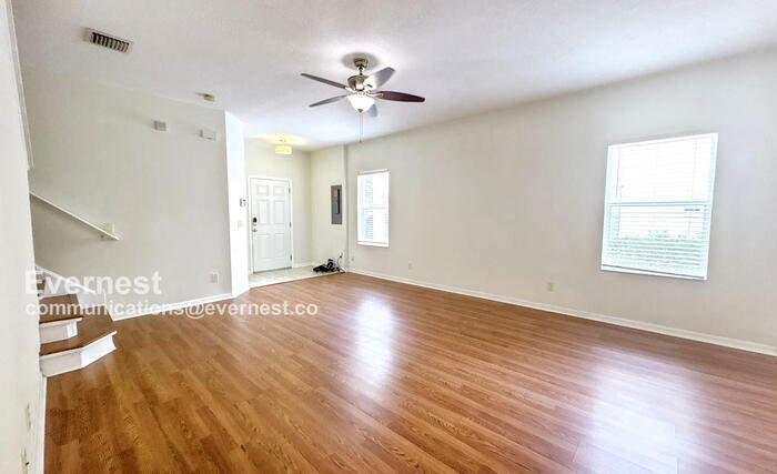 Building Photo - 10545 Shady Falls Ct