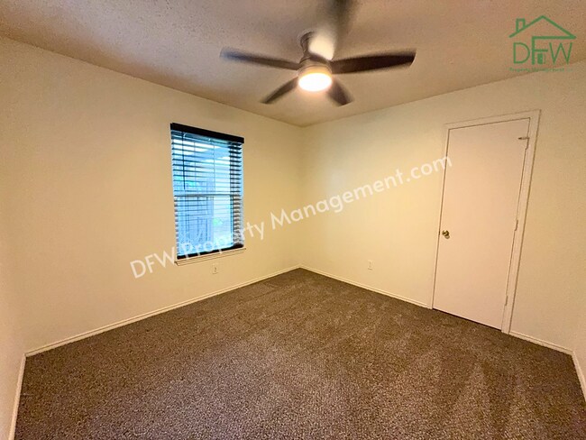 Building Photo - Charming 3-Bedroom Home for Lease in Arlington