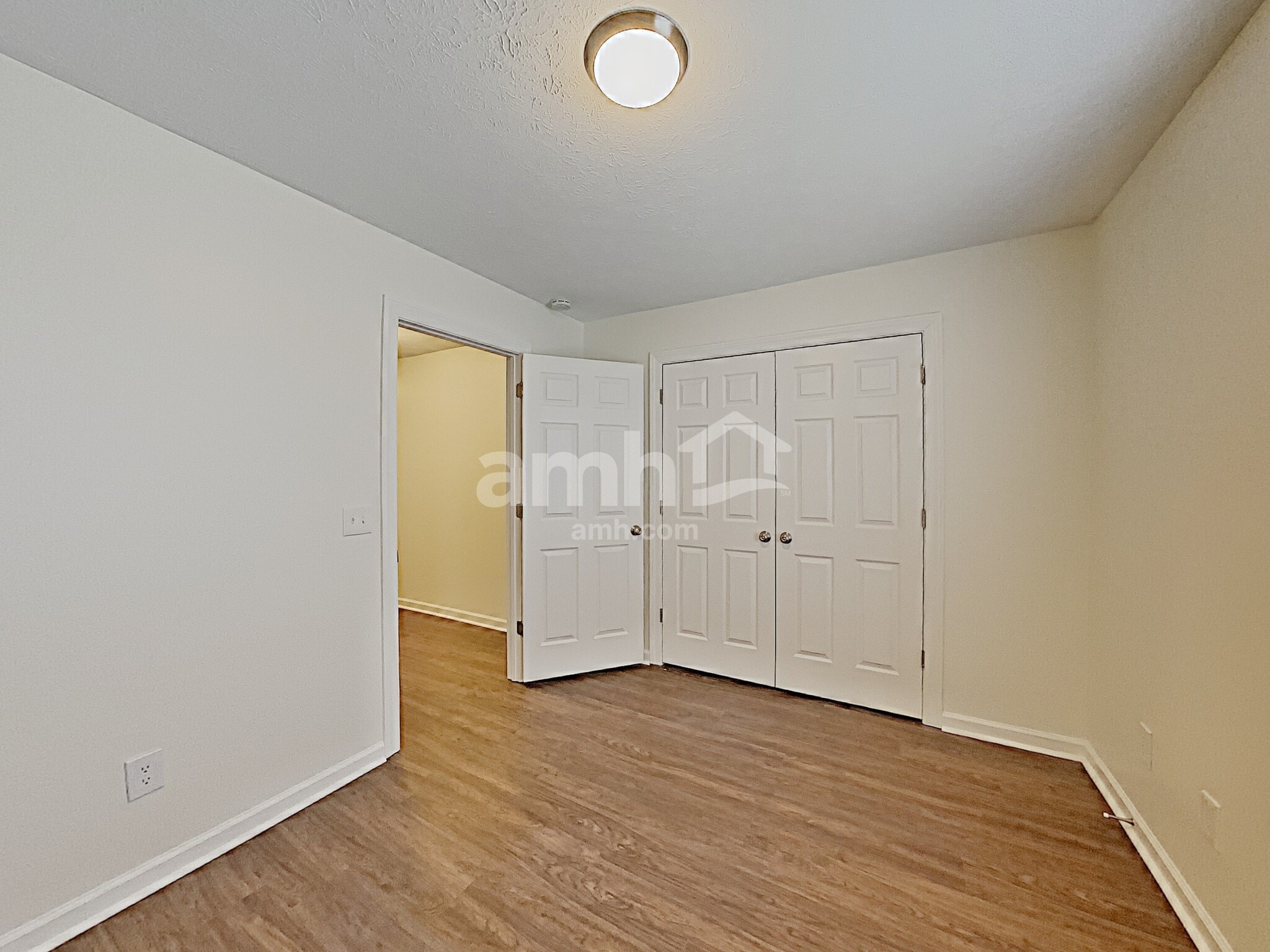 Building Photo - 4864 Ark Ln