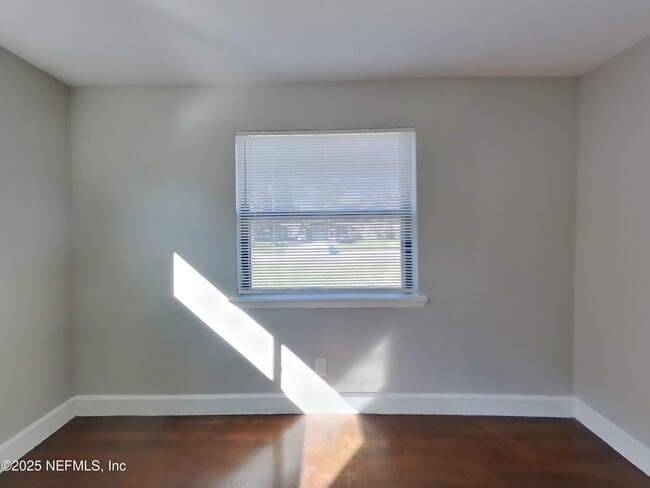 Building Photo - 7138 Mayapple Rd