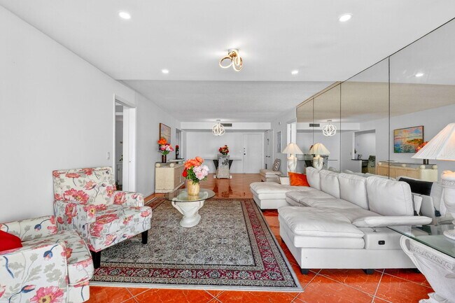 Building Photo - 3456 S Ocean Blvd