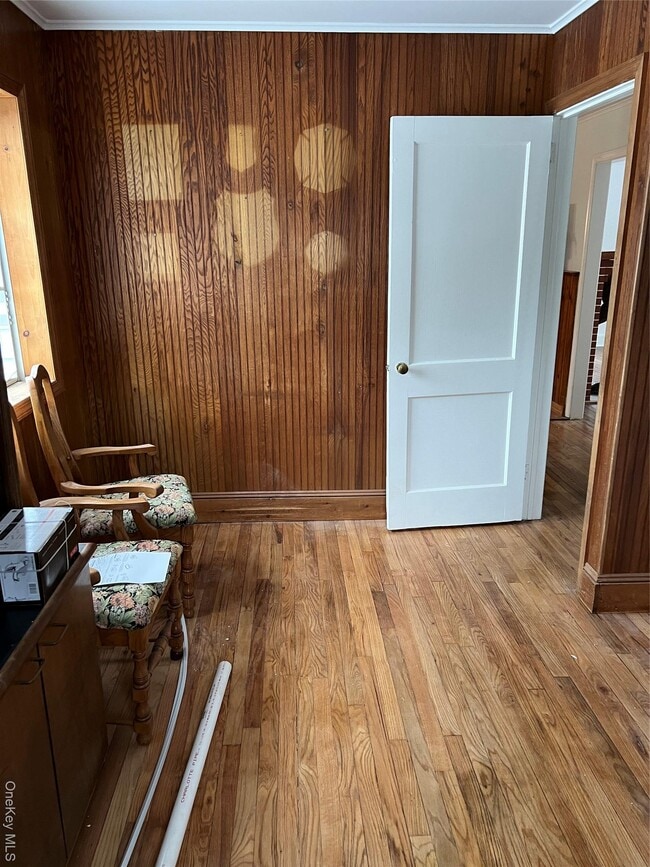 Building Photo - 16 Vail Ave