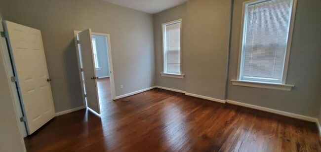 Building Photo - 4135 S Compton Ave