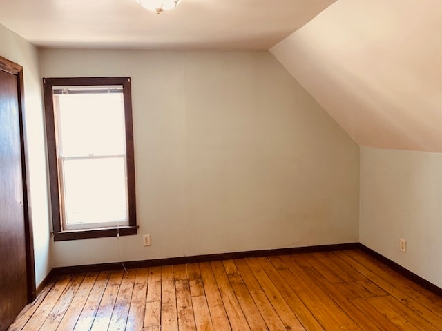 East bedroom 2nd floor - 2454 N Pierce St