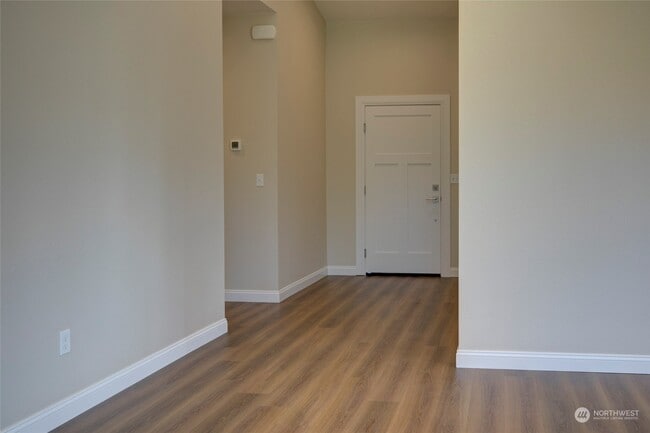 Building Photo - 3155 Sanderling Dr