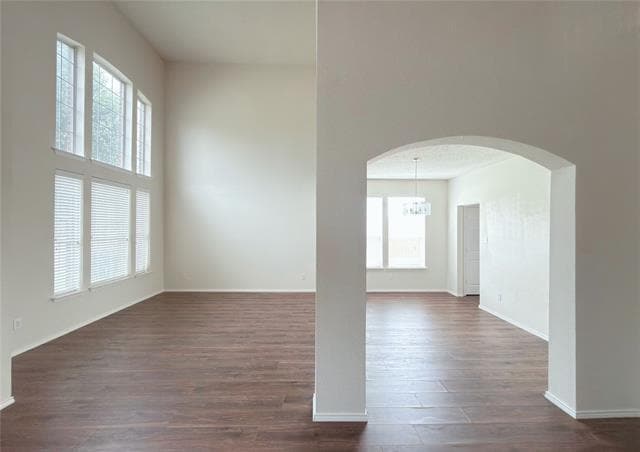 Building Photo - 1196 Winnipeg Dr