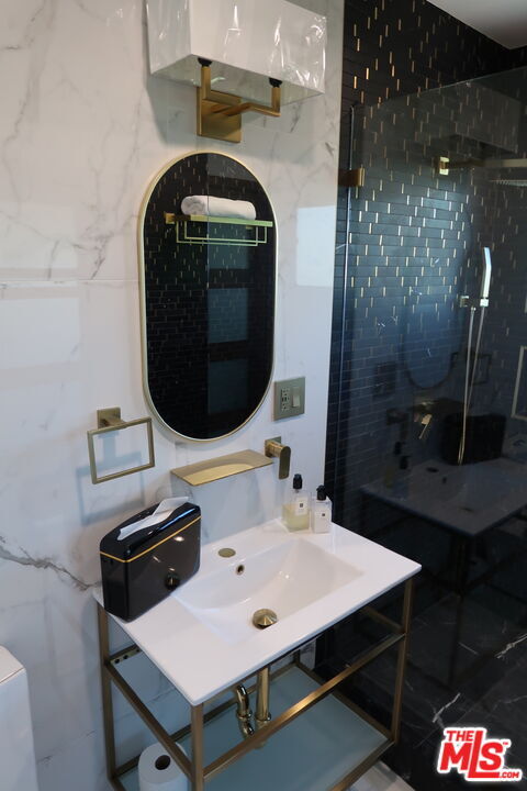 Building Photo - 3845 Olympiad Dr