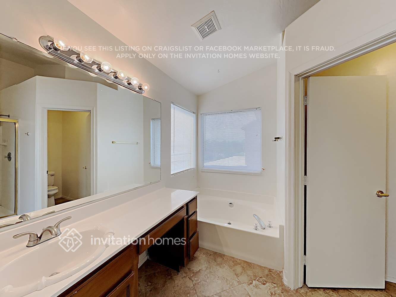 Building Photo - 18524 N 85th Ave
