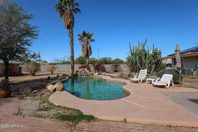 Building Photo - 8531 W Pinnacle Peak Rd