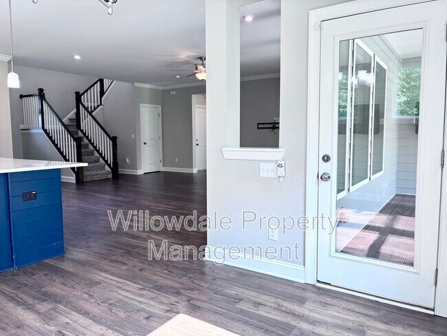 Building Photo - 4321 Mosaic Ct