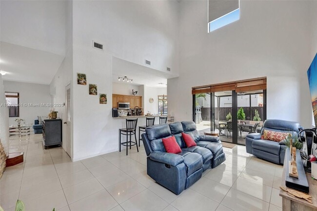 Building Photo - 10420 SW 229th Ln