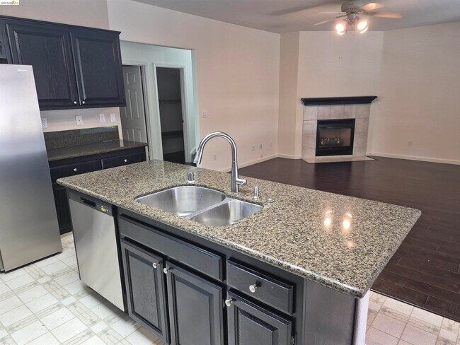 Building Photo - 4016 Caldera Way