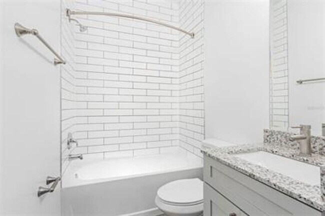 Building Photo - 1306 Saxony Cir