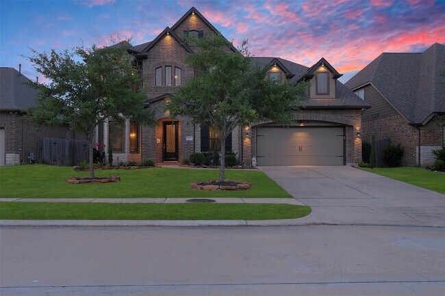 Building Photo - 27002 Calaway Falls Ln