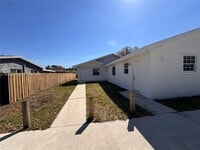 Building Photo - 15741 NW 40th Ct