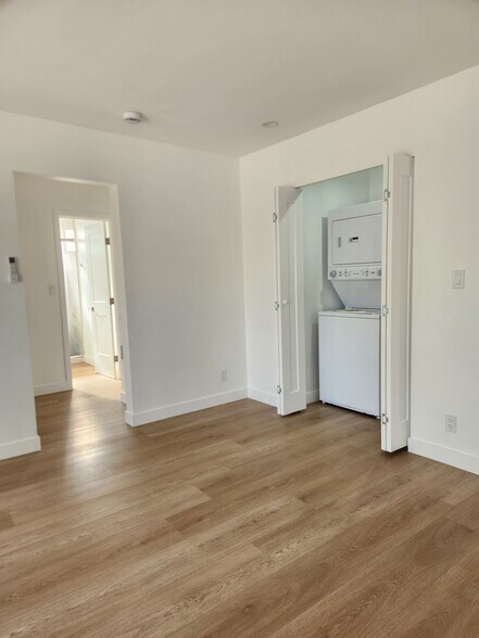 Building Photo - 2336 34th St