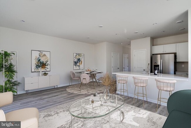 Building Photo - 69 Nelsons Wy