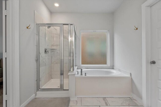 Building Photo - 15815 Eastern Meadowlark Wy