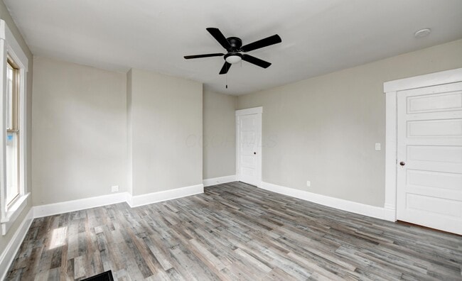 Building Photo - 1050 Oak St