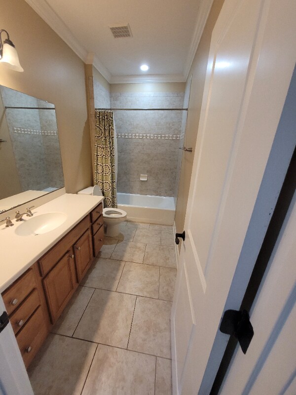 Building Photo - 204 Mitchell Pl Dr