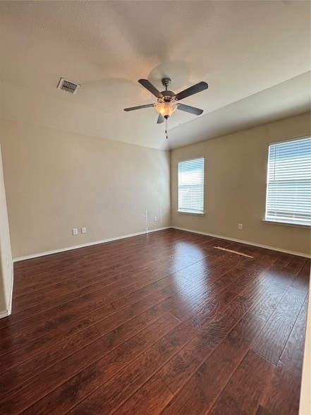 Building Photo - 2860 Houston Wood Dr