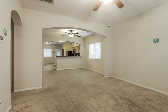 Building Photo - 21735 Grassy Hill Ln