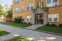 Building Photo - 2035 W Arthur Ave