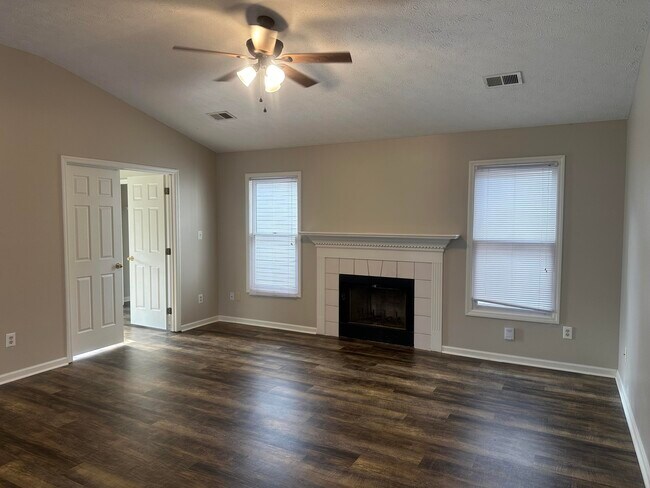 Building Photo - 1137 Iron Lace Ct
