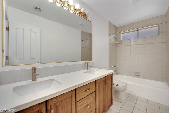 Building Photo - 7595 W Camero Ave