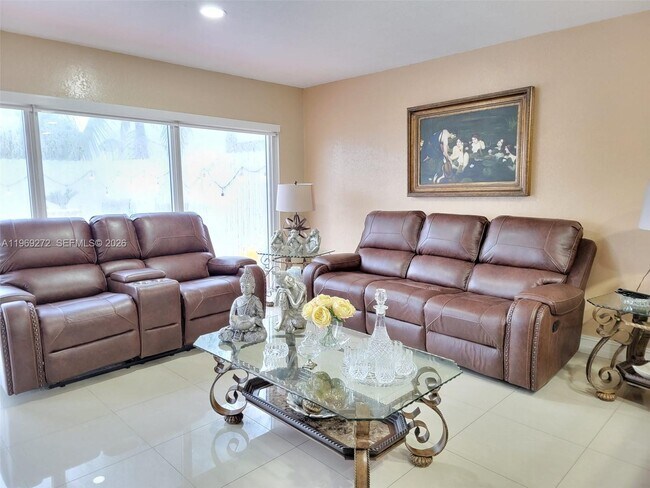 Building Photo - 12989 SW 251st Terrace