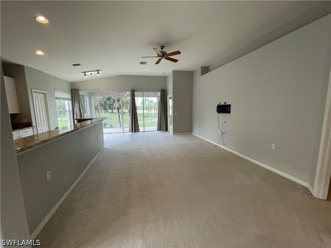 Building Photo - 1945 Crestview Way