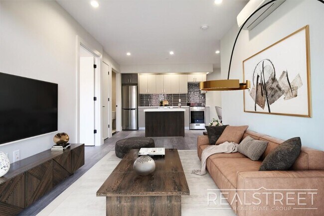Primary Photo - Stunning & Spacious NEW 2 BED in Flatbush ...