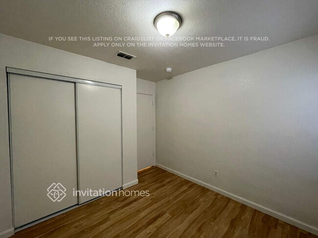 Building Photo - 456 Victory Ave