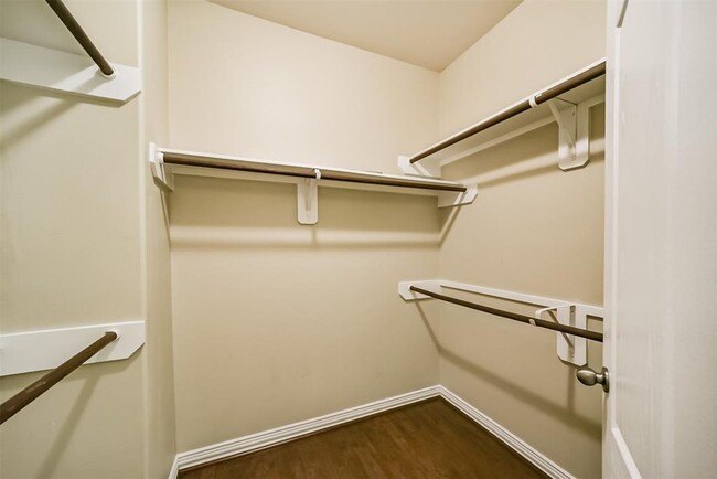Building Photo - 24919 Ginger Ranch Dr