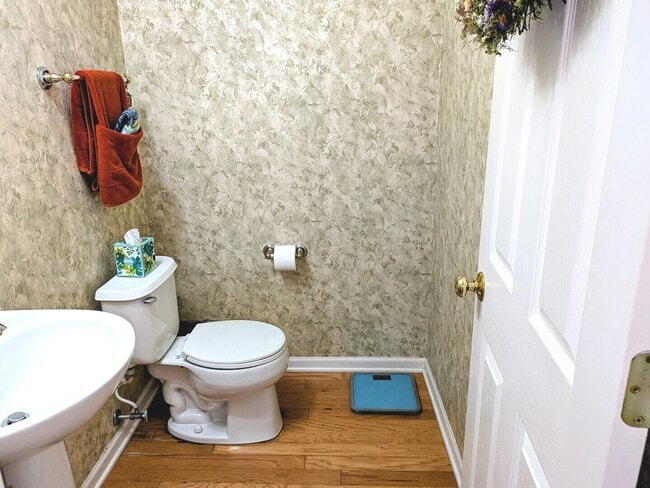 Building Photo - 2927 Falling Waters Ln