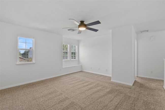 Building Photo - 16727 Summer Cypress Ct