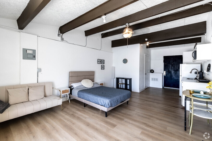 Studio - 320SF - Living Room - La Provence Apartments