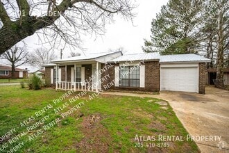 Building Photo - 3901 Grunden Dr SW