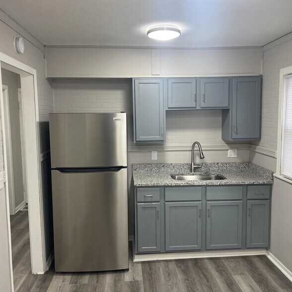 Building Photo - 1802 O Brien St