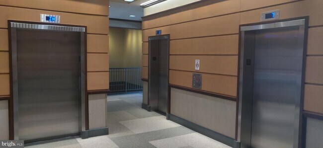 Building Photo - 4600 Miles Dr