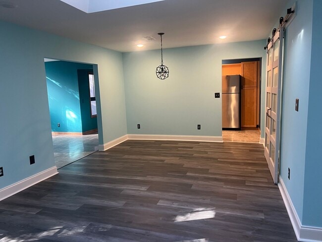 Building Photo - One-Level Updated Home in Hilton Head Plan...