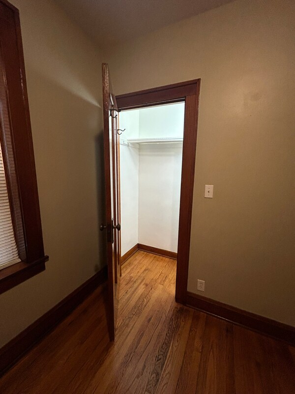 Building Photo - 3227 N Albany Ave