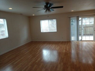 Building Photo - 1407 N Cherry St