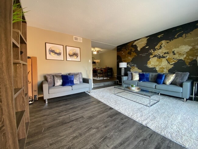 Interior Photo - Haven on the Lake