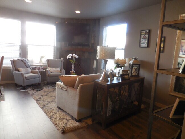 Building Photo - 12346 NE 114th St